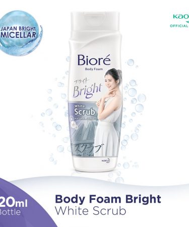 Biore Bright Body Foam White Scrub 220ml