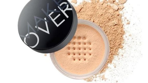 Make Over Silky Smooth Translucent Powder 07 Vanilla
