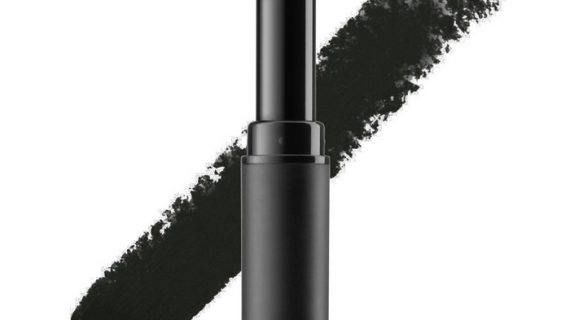 Make Over Ultra Hi-Matte Lipstick 017 Outrageous