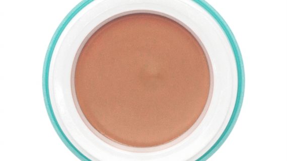 Wardah Everyday Luminous Creamy Foundation Light Feel 04 Natural 1