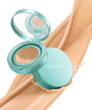 Wardah Exclusive Flawless Cover Cushion 01 Light Beige 15 gr