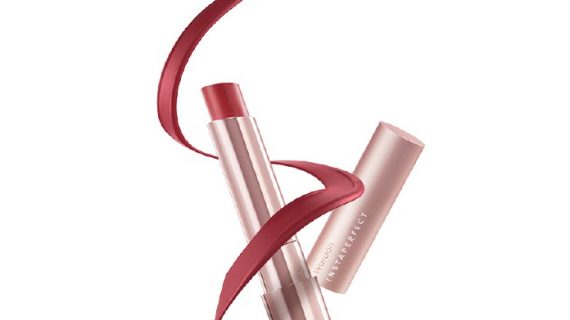 Wardah Instaperfect MATTETITUDE Matte Stain Lipstick 03. FEMME 3.5 g