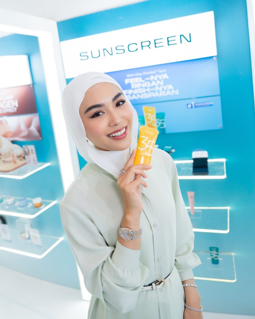 Wardah Bright-C Hydrating Sunscreen-1